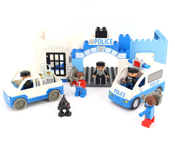 Lego - Duplo - Polizeistation - blau/weiß - sehr guter Zustand